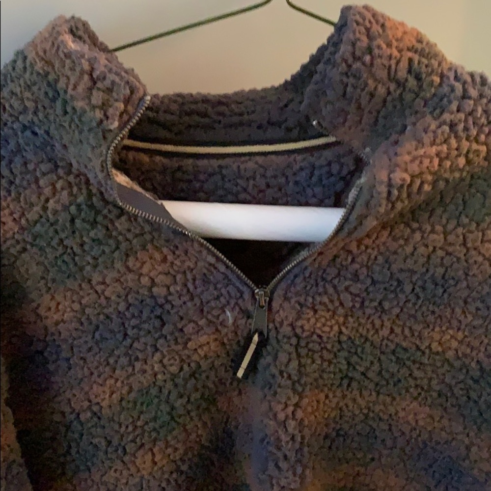 Southern Marsh XL Pullover - Picture 2 of 3